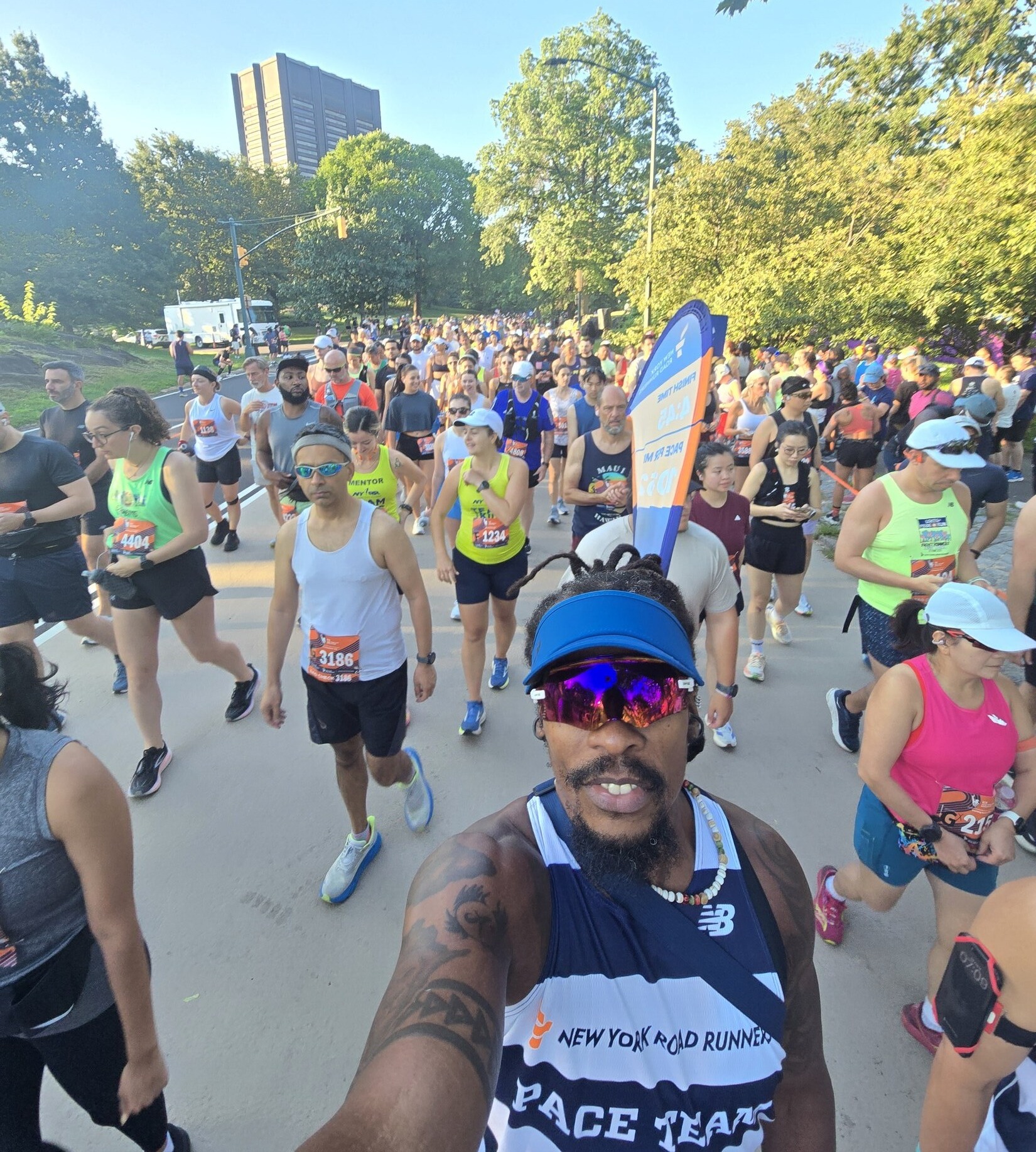 Rod Hurley moving through a race gathering with other runners
